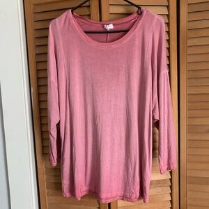 Cable and Gauge Women's Pink Top sz L